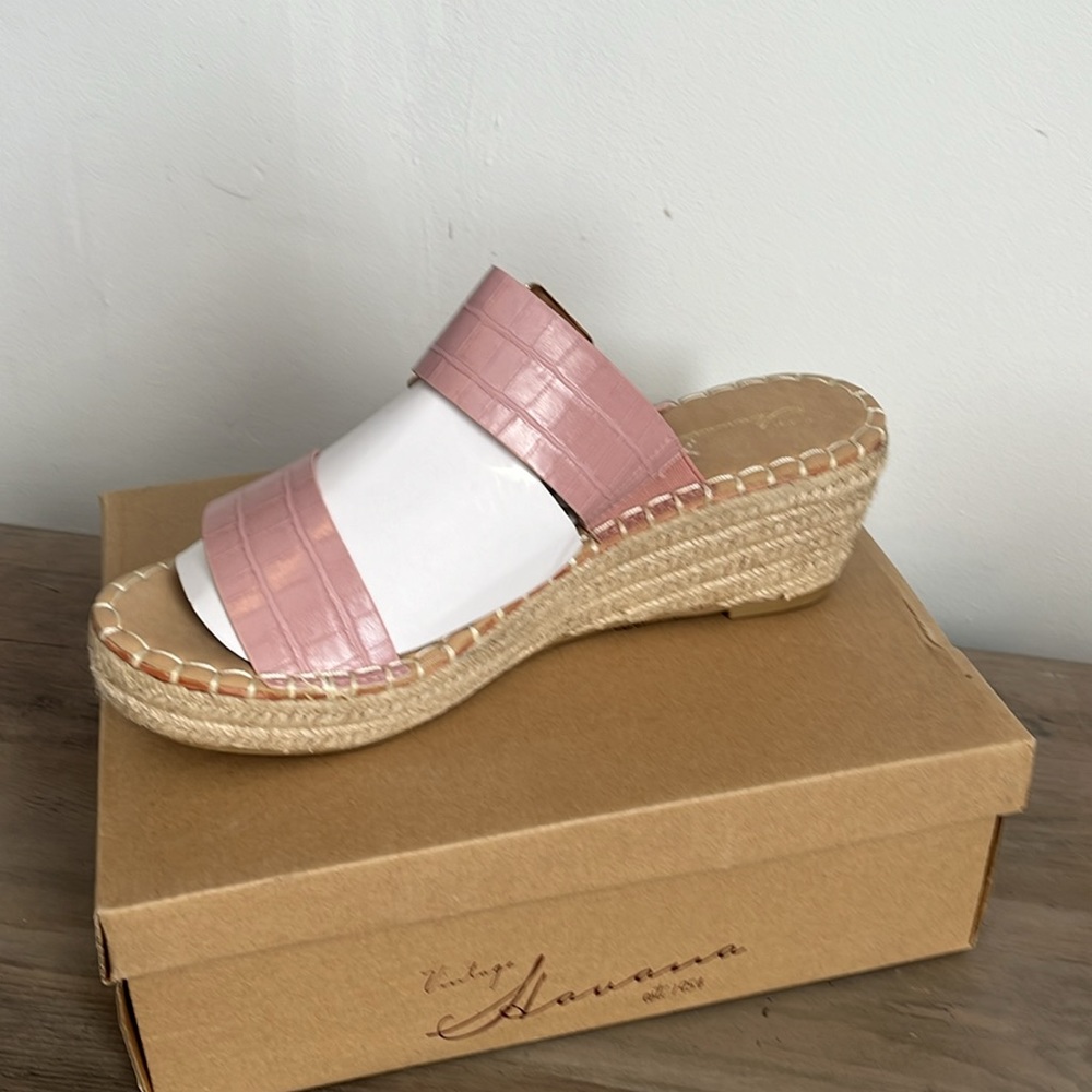 New Vintage Havana  Robin Wedge buckle Sandals pink NIB size 11 - Picture 5 of 9